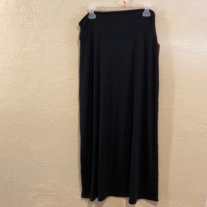 Faded glory maxi skirt, size medium